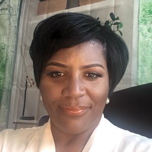 Meet your Posher, Lynn